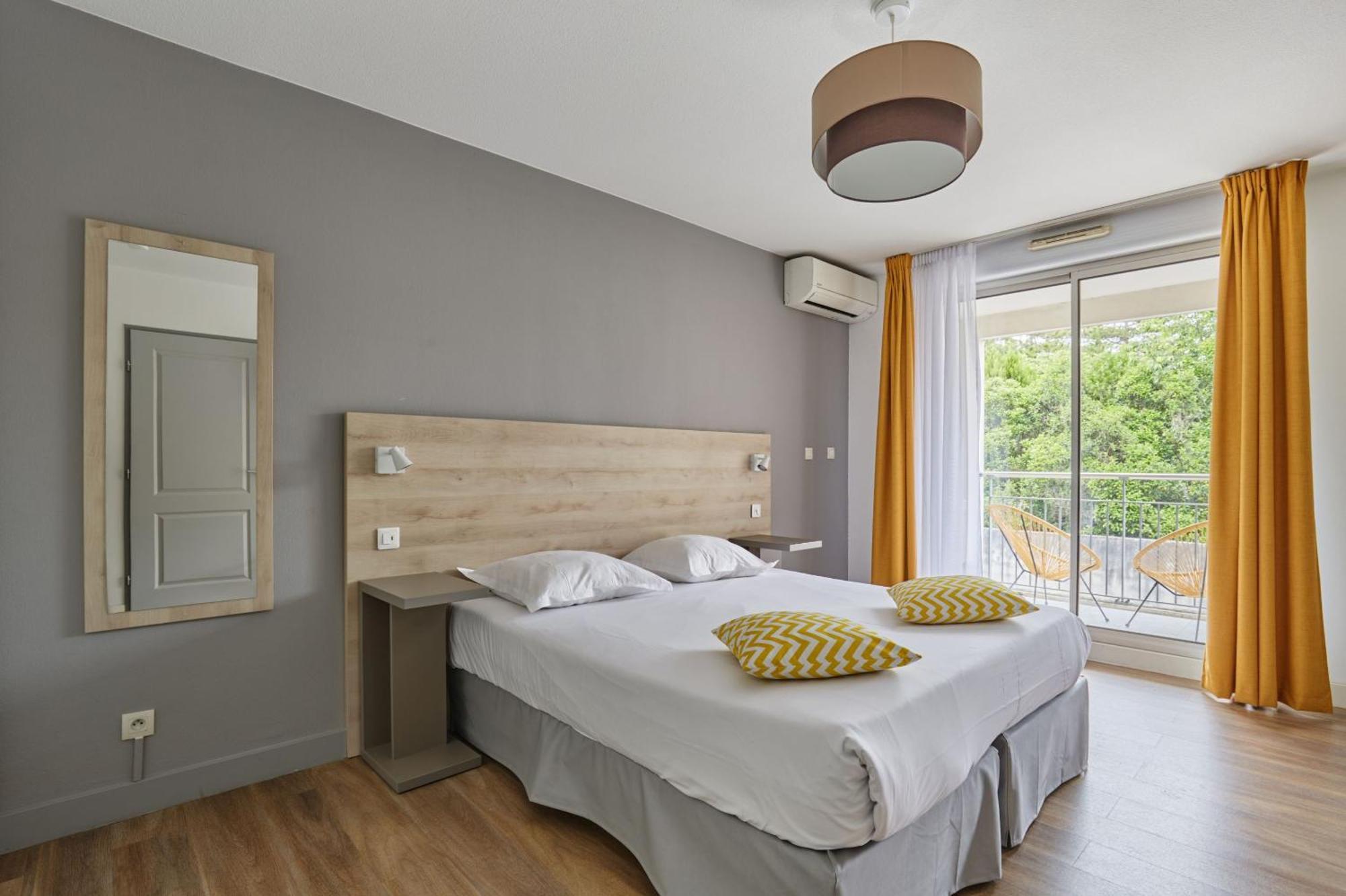 Appart Hotel Odalys City Aix En Provence Le Clos De La Chartreuse Aix-en-Provence Exterior foto